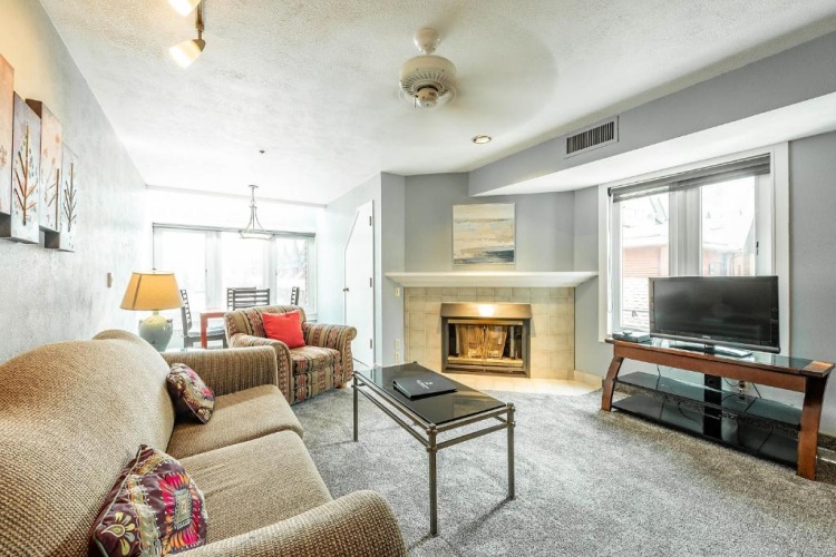 1 Bedroom Deluxe Apartment