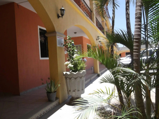 Hotel Plaza Los Arcos