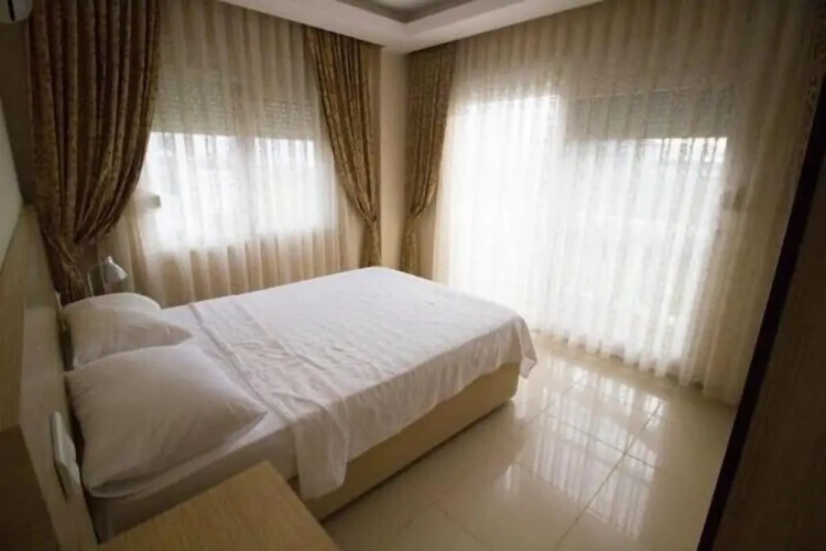 4 Bedrooms Villa with balcony
