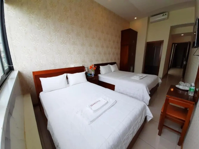 Standard Family room with partial sea view