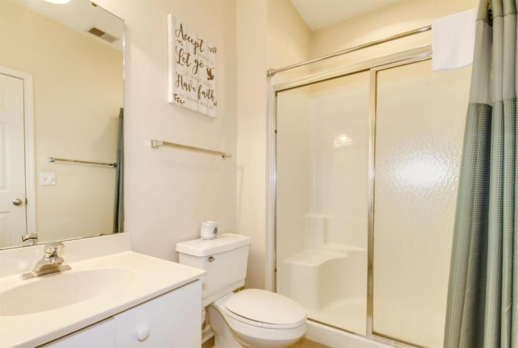 2 Bedrooms Cottage