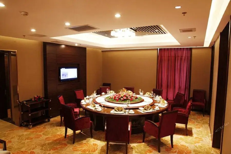 New Yantai Hotel