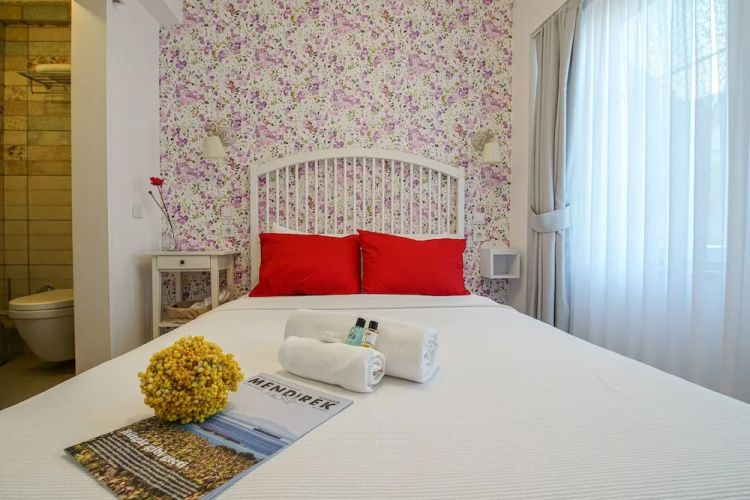 Gelincik Otel