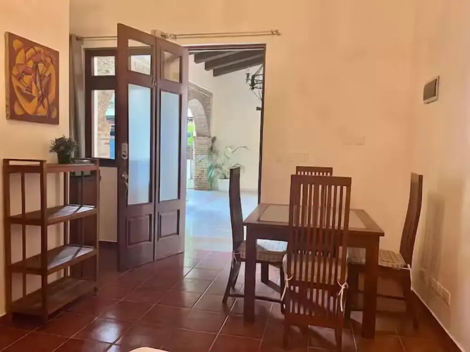 Paseo Colonial - El Monasterio 4