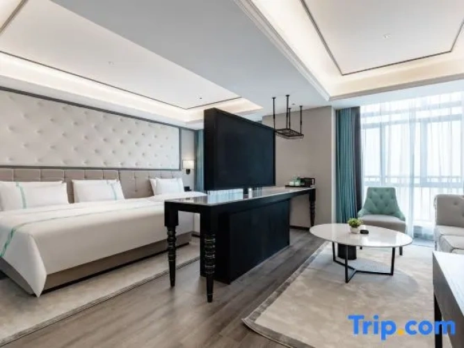 Deluxe Twin Suite