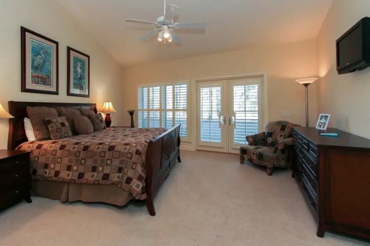 2 Genoa Court