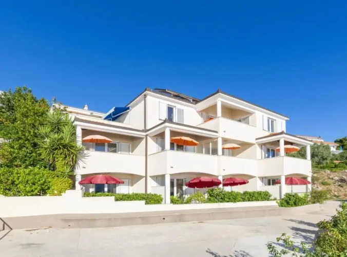 1 Bedroom Premium Apartment
