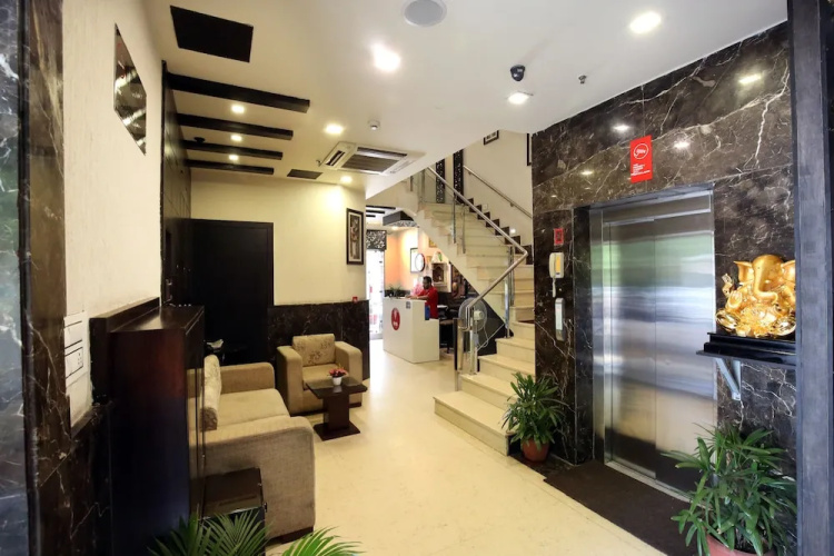 Hotel E hteen