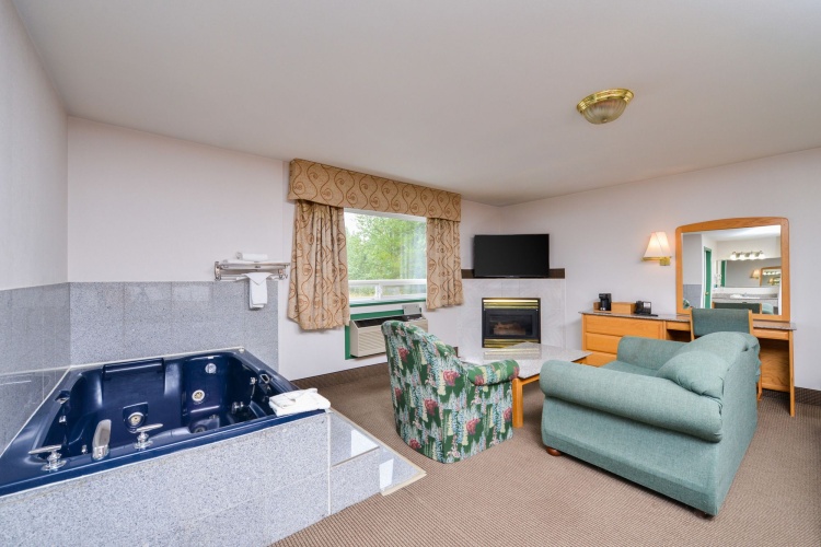 Canadas Best Value Inn Valemount photo 18