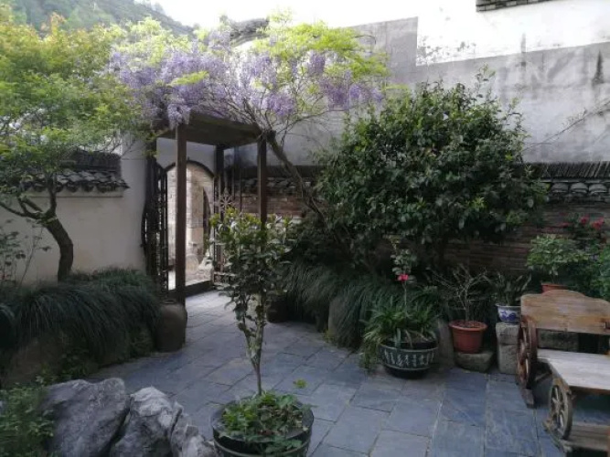 Yaoli Ancient Town Hotel