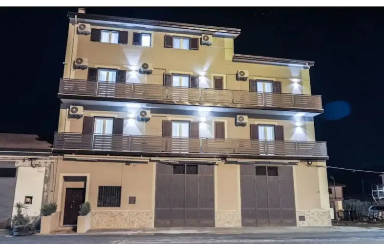 Green Bed And Breakfast A Castrovillari - Kalabrien