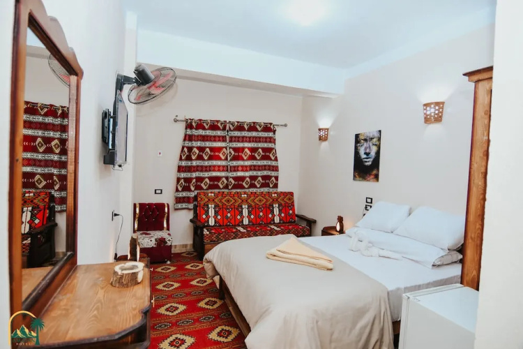 Amzran Hotel