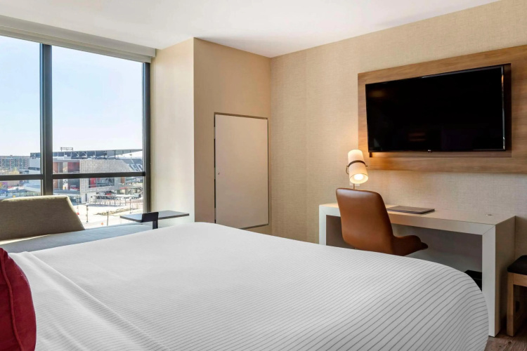 Cambria Hotel Washington DC Navy Yard Riverfront photo 8