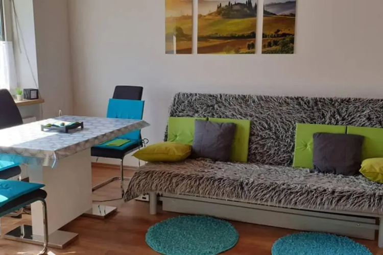 Mia Apartman, Eisenerz