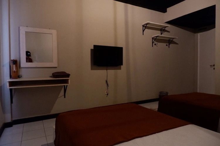 Home at 33 B&B