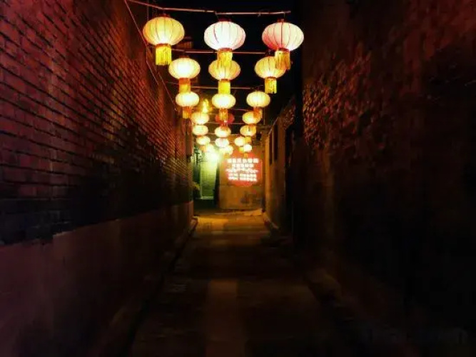 Dechang Folk Inn