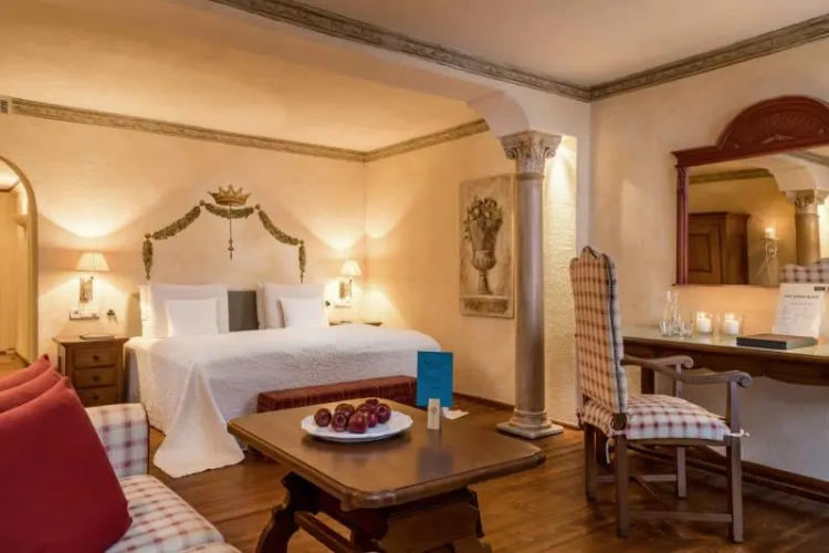Standard Junior Suite