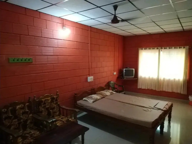 Savitri Lodge by Iroomz