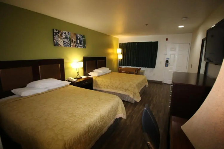 Rodeway Inn Rice Hill