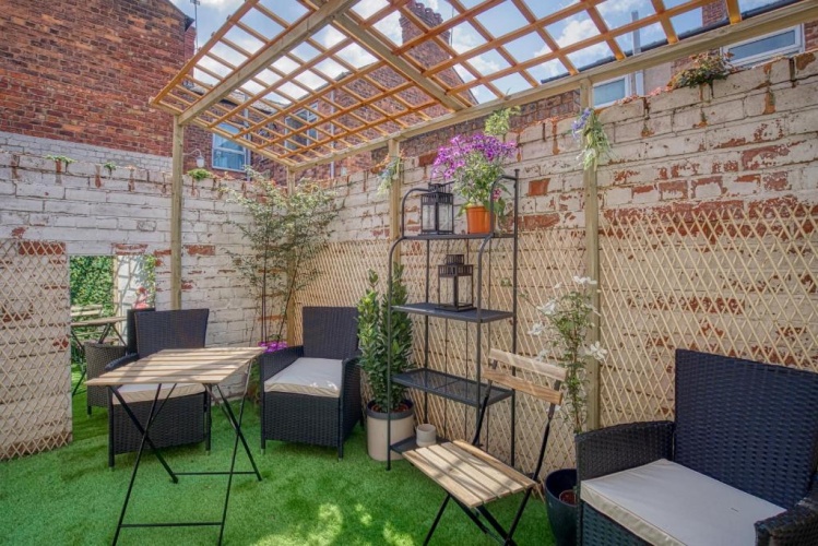 2 Bedrooms Double Cottage