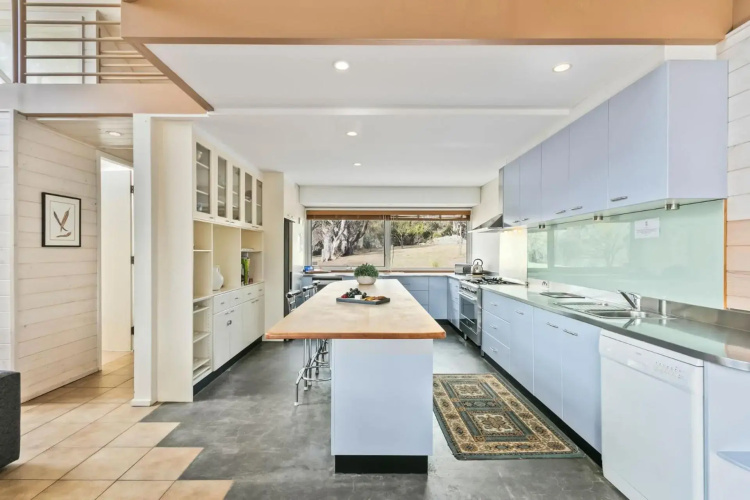 Silvertop Apartment