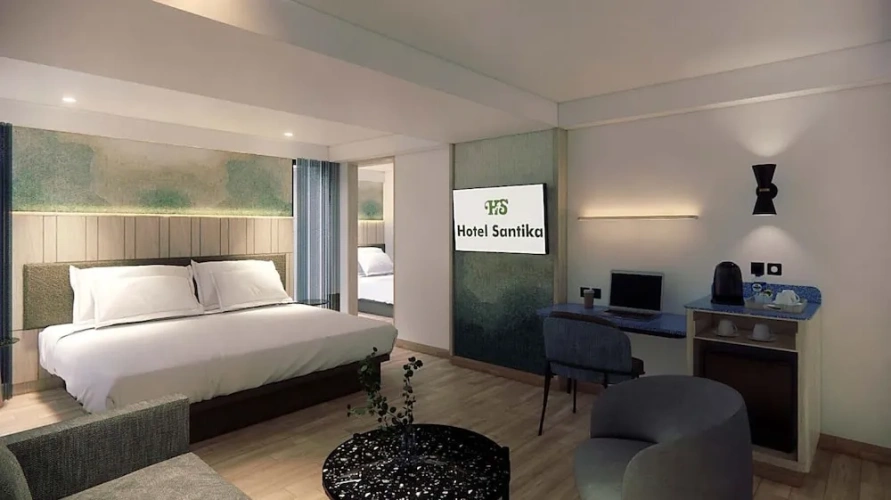 Suite with balcony