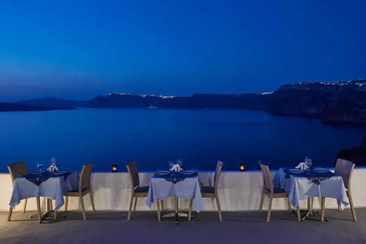 Santorini View Hotel, Adults Only 16+