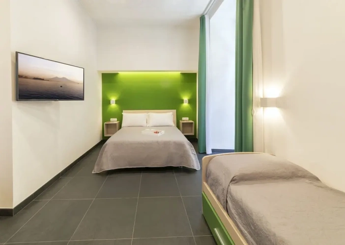 Deluxe Quadruple room
