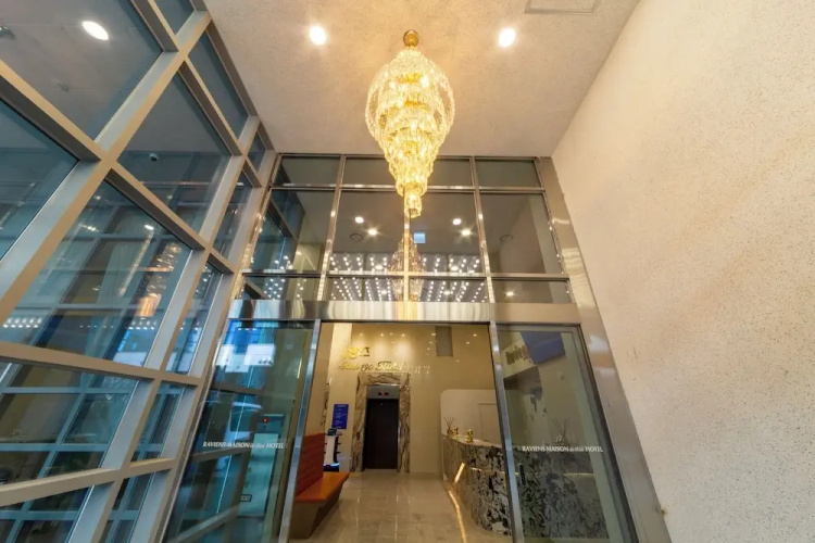Raviens Maison de Hotel