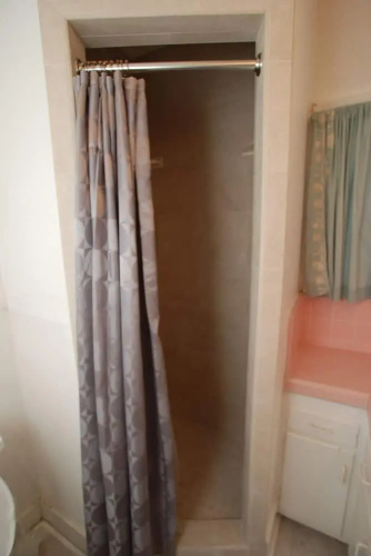 2710 W Ocean Front Lar 2 Bedroom Home