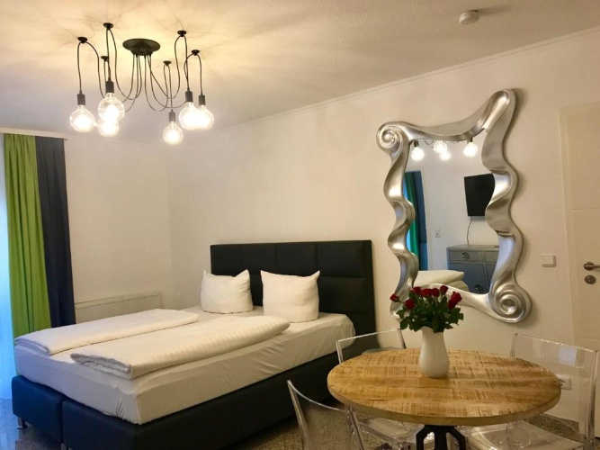 2 Bedrooms Apartment with view