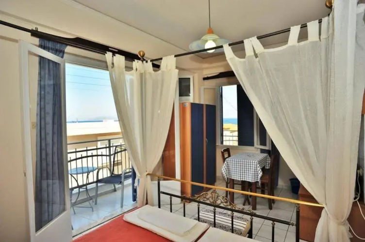 Pergola Hotel