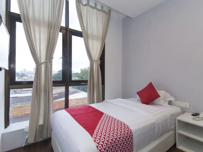 Deluxe Single room