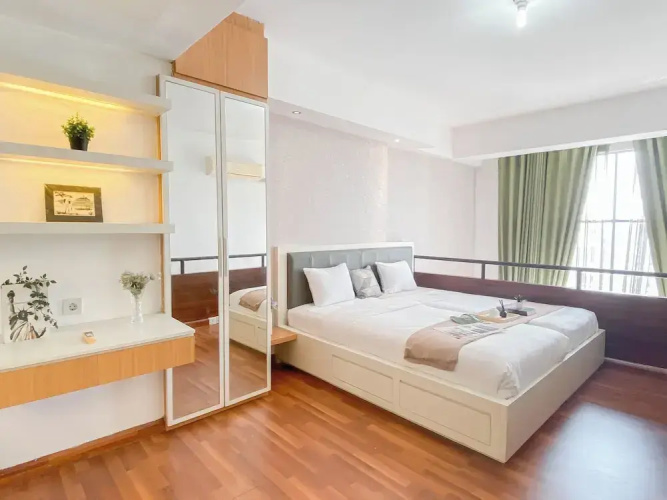 Contemporary Studio Loft Apartment At Park View Condominium
