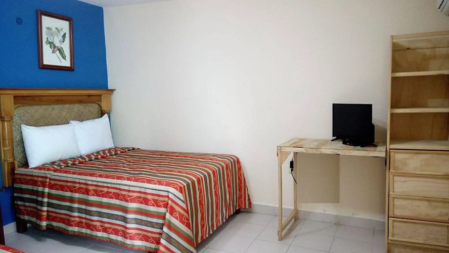 La Alegria Hotel