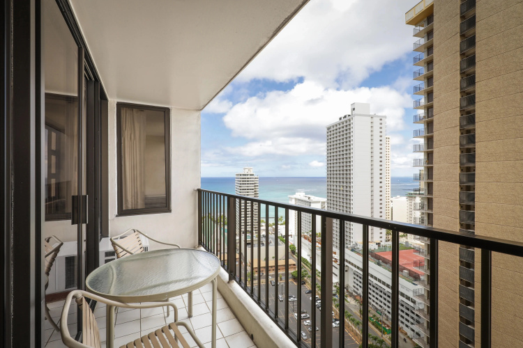 Aston at the Waikiki Banyan photo 8
