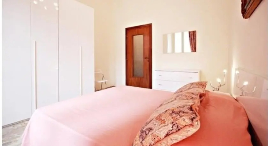 Ludovisi Holidays Home