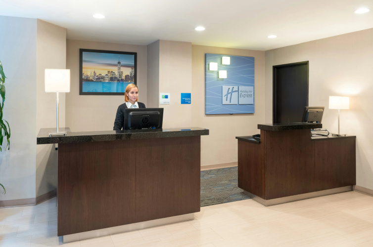 Holiday Inn Express New York City-Wall Street photo 22