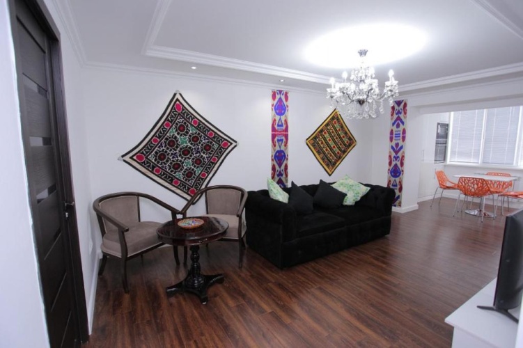 2 Bedrooms Apartment