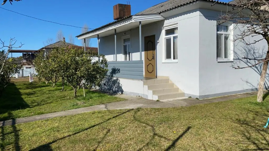Amza Guest House