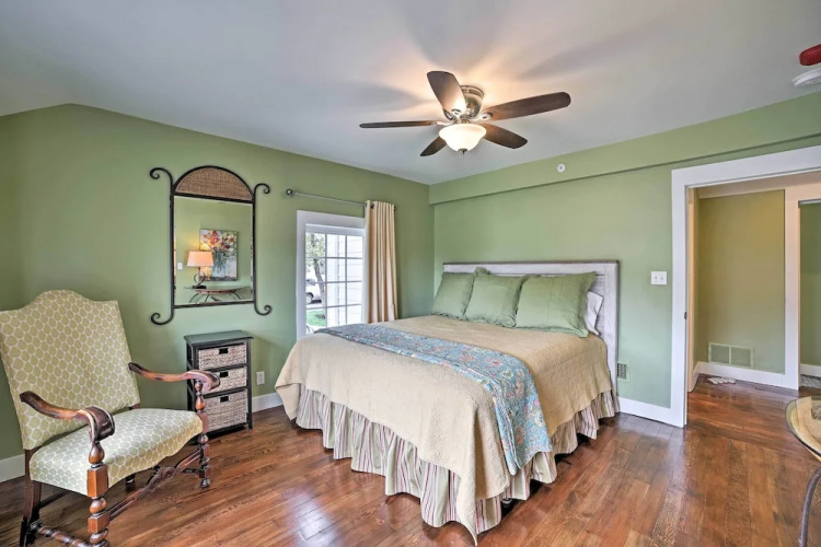 Walk to Branson Landing! Dtwn Home w/ Pool Access