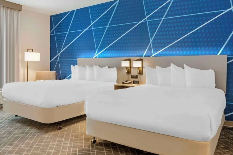Quadruple Suite
