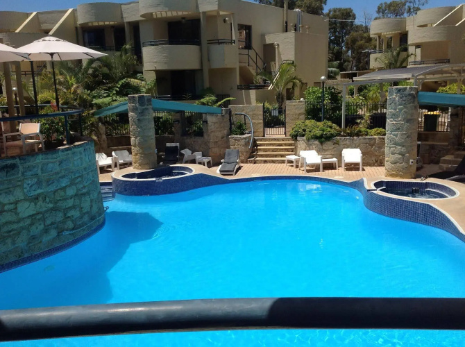 Silver Sands Resort