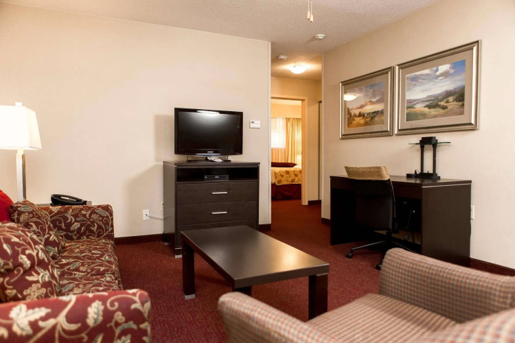 Best Western Plus Coquitlam Inn Convention Centre