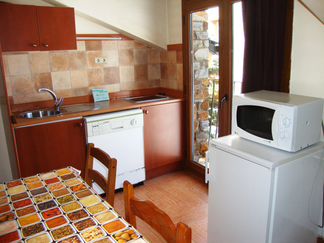 Apartaments/Hostal "@Anem.com"