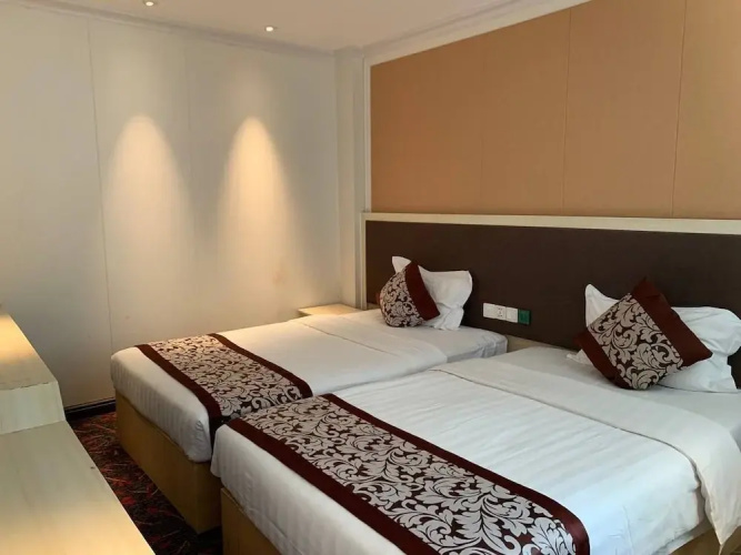 A1 Royal hotel Riverside
