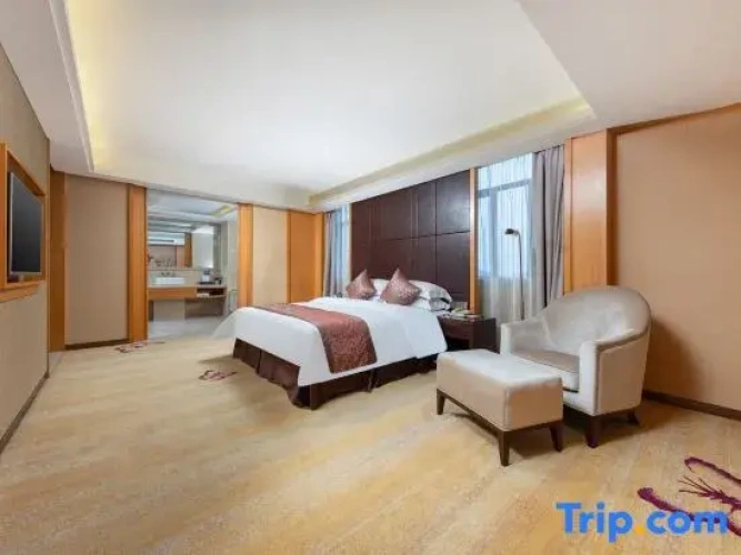Deluxe Double Suite
