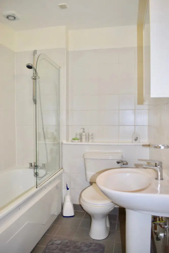 Modern Flat Near Dublin Castle