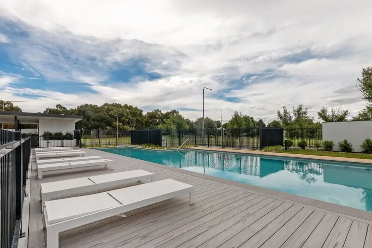 Cosy 1-bed With Pool, Gym ,parking