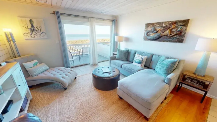 Tybee Lights 112C by Tybee Vacation Rentals